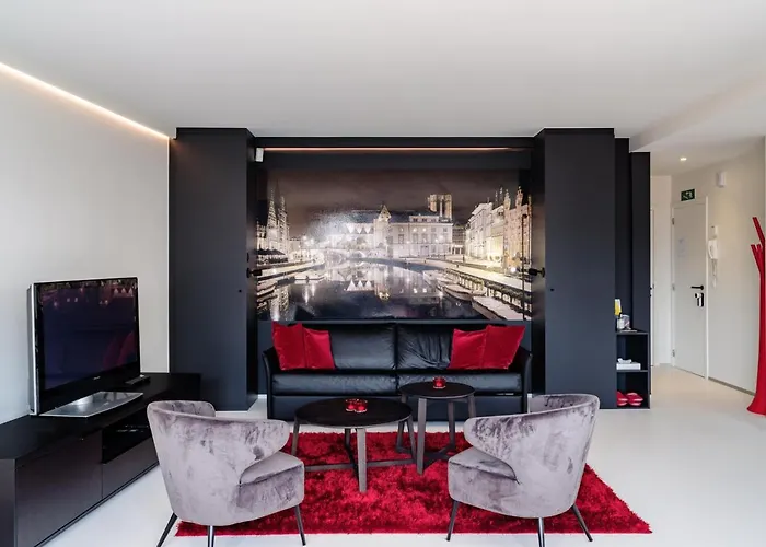 Lord Of 2 Apartament *